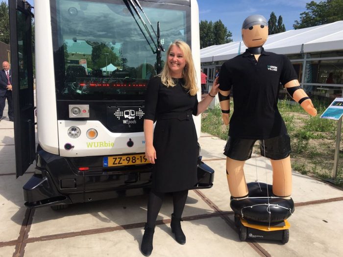 Minister of Infrastructure and the Environment, Ms. Melanie Schultz van Haegen, opened the new facility in The Green Village of TU Delft on 26 June. 