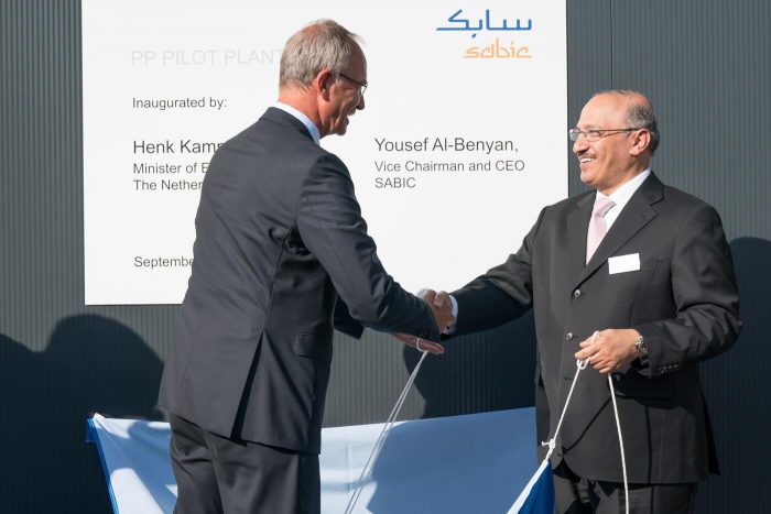 SABIC’s new pilot plant in Geleen, the Netherlands, for development and production of advanced grades of polypropylene, was inaugurated by SABIC CEO Yousef Abdullah Al-Benyan and Dutch Minister of Economic Affairs Henk Kamp on 12 September.