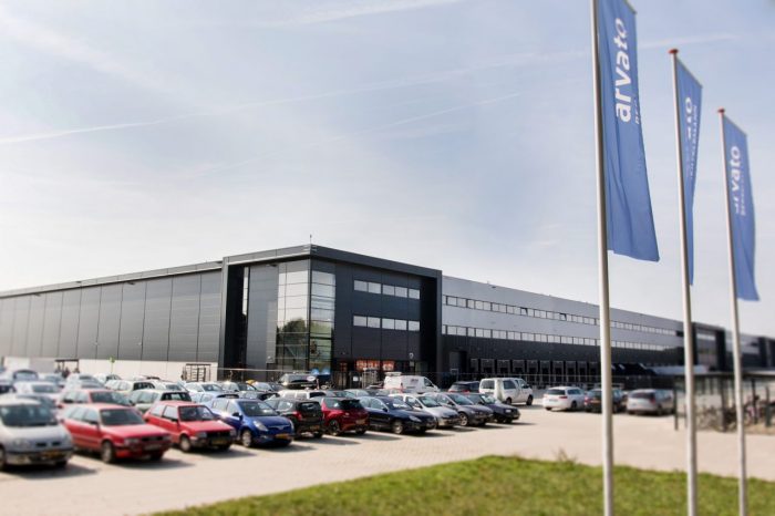 Arvato SCM Solutions expanded its central logistics center in Gennep, covering more than 56,000 sqm of warehouse and 4,000 sqm of office space.
