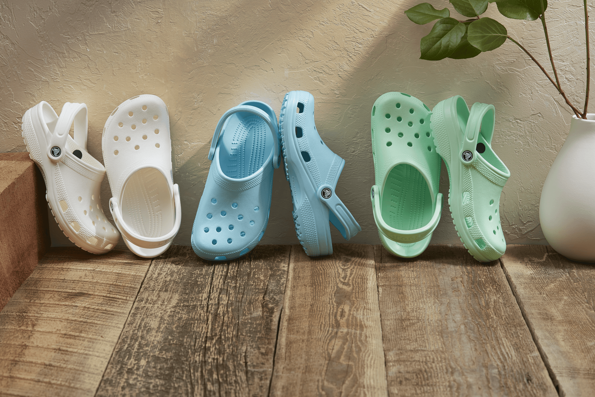 Crocs Expands its Main European Distribution Center in the Netherlands